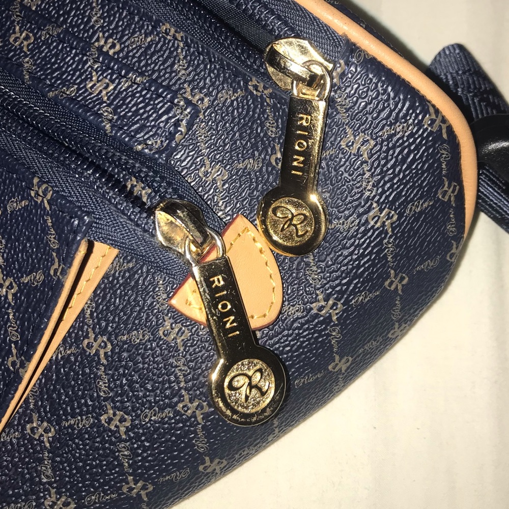 RIONI TRAVEL BAG - Picture 7 of 7